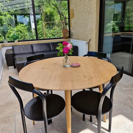 Casa vacanze Charmante Maison En Pierre Avec Piscine *