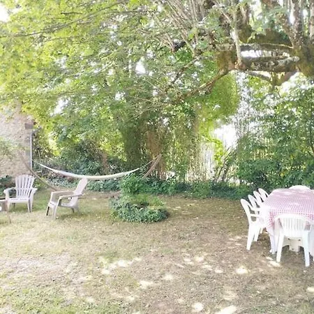 Casa vacanze Charmante Maison En Pierre Avec Piscine *