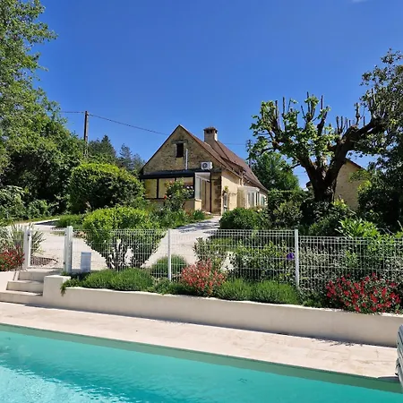 Casa vacanze Charmante Maison En Pierre Avec Piscine *